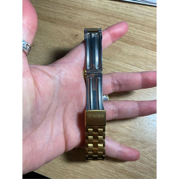 Seiko SQ Watch Men 35mm Gold Tone Dial Day Date 7.25" Vintage - Picture 4 of 9